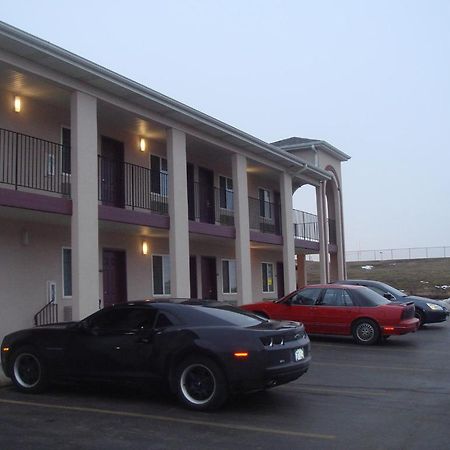 Townhouse Inn & Suites Omaha Ngoại thất bức ảnh
