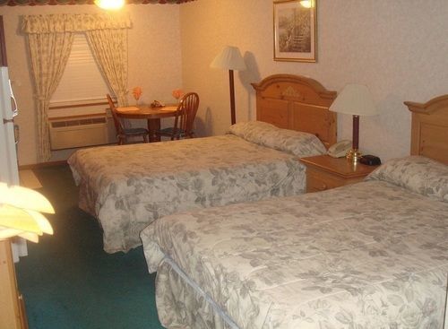 Townhouse Inn & Suites Omaha Ngoại thất bức ảnh